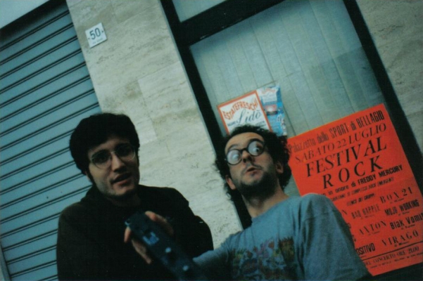 gli acidi tonanti: intervista a rete 104 1995 gli acidi tonanti: intervista a rete 104 1995